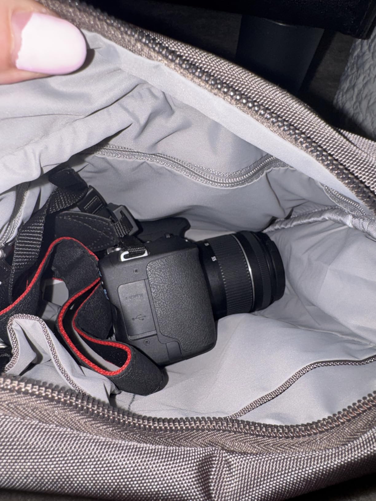 Travelon Anti-Theft Classic Messenger Bag customer photo 1