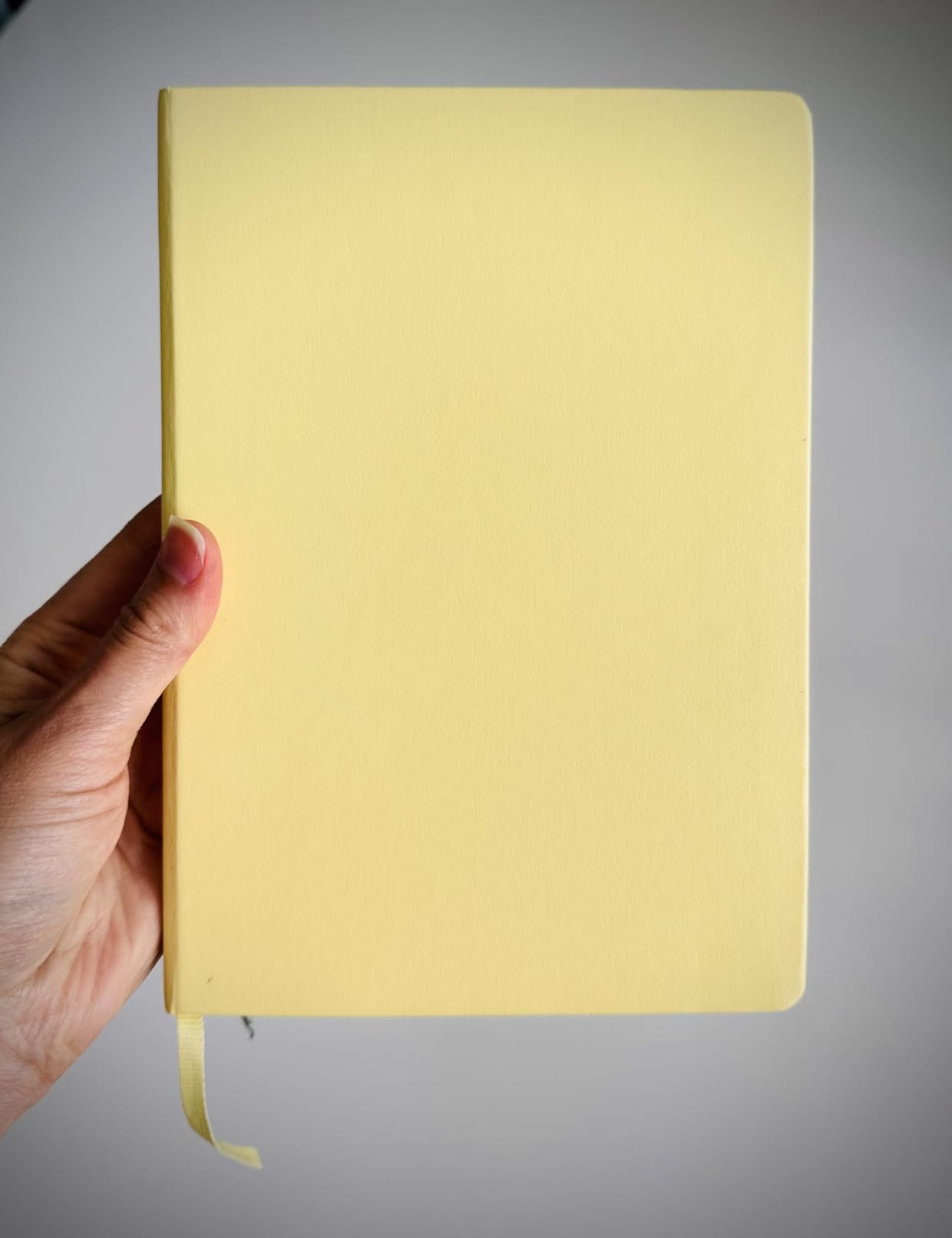 LEUCHTTURM1917 - Notebook Hardcover Medium A5-251 Numbered Pages for Writing and Journaling (Black, Ruled) customer photo 1