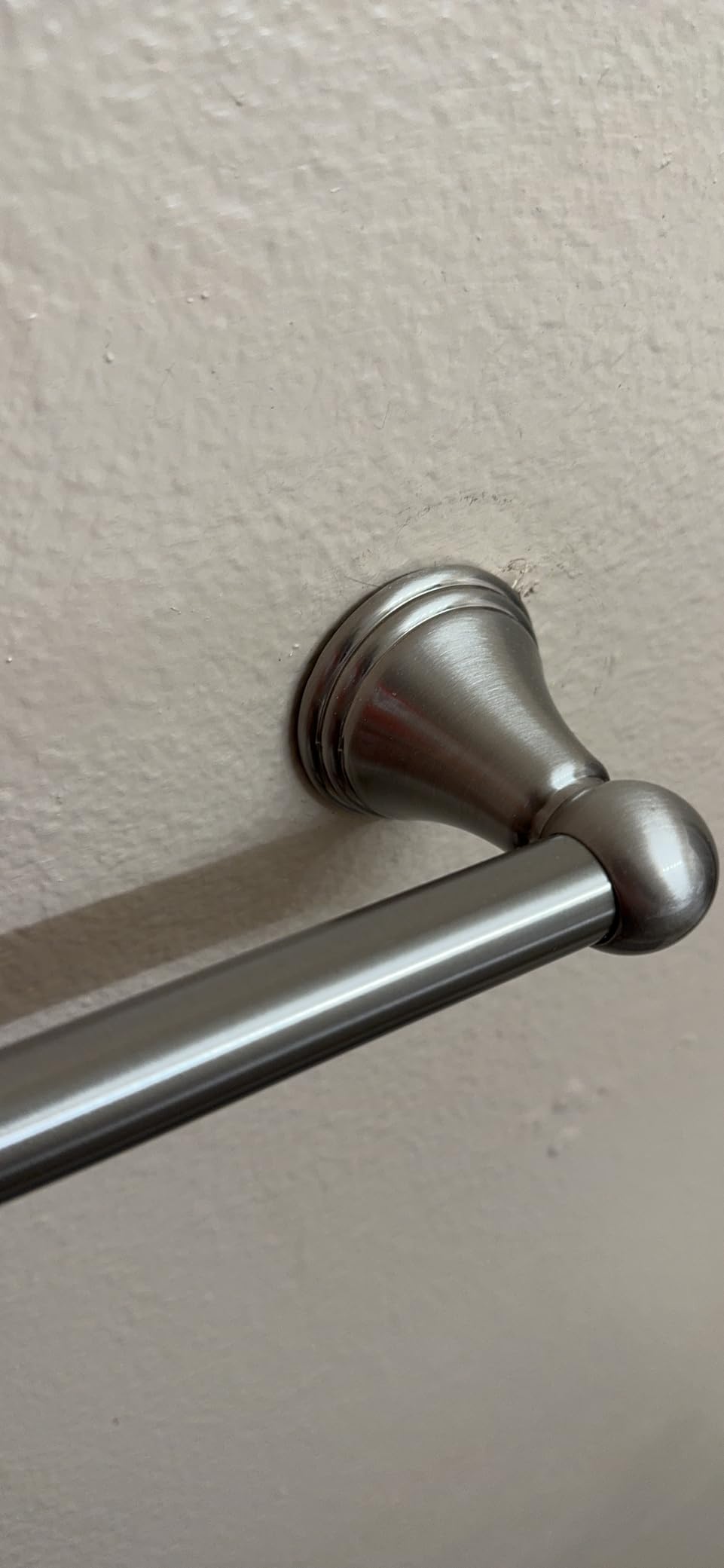 Moen Preston Brushed Nickel 24-Inch Single Wall Mounted Bathroom Towel Bar, DN8424BN customer photo 1