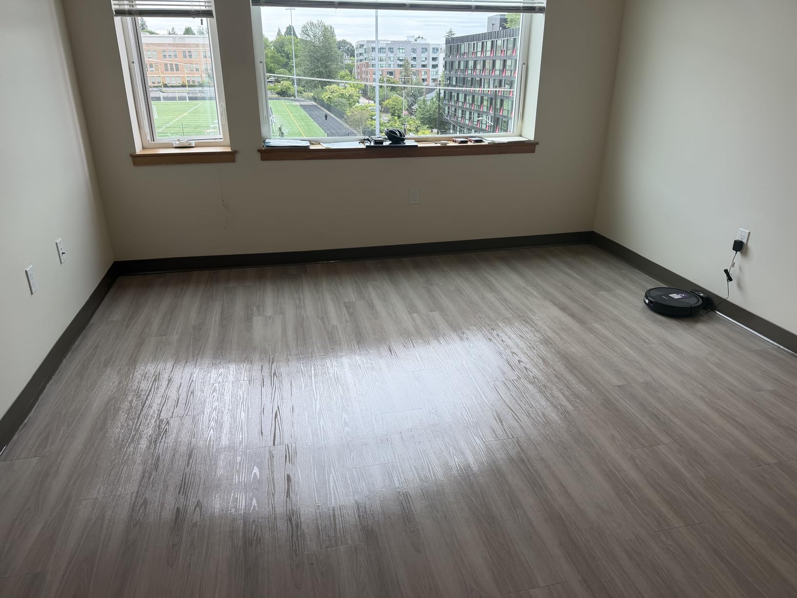 Zep Neutral PH Industrial Floor Cleaner - 1 Gallon - ZUNEUT128 - Concentrated Pro Trusted All-Purpose Floor Cleaner customer photo 1