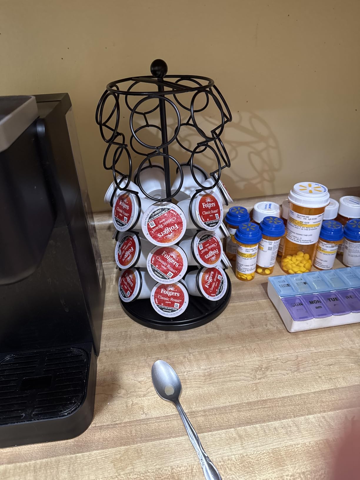 Nifty K Cup Holder – Compatible with K-Cups, Coffee Pod Carousel | 35 K Cup Holder, Spins 360-Degrees, Lazy Susan Platform, Modern Black Design, Home or Office Kitchen Counter Organizer customer photo 1