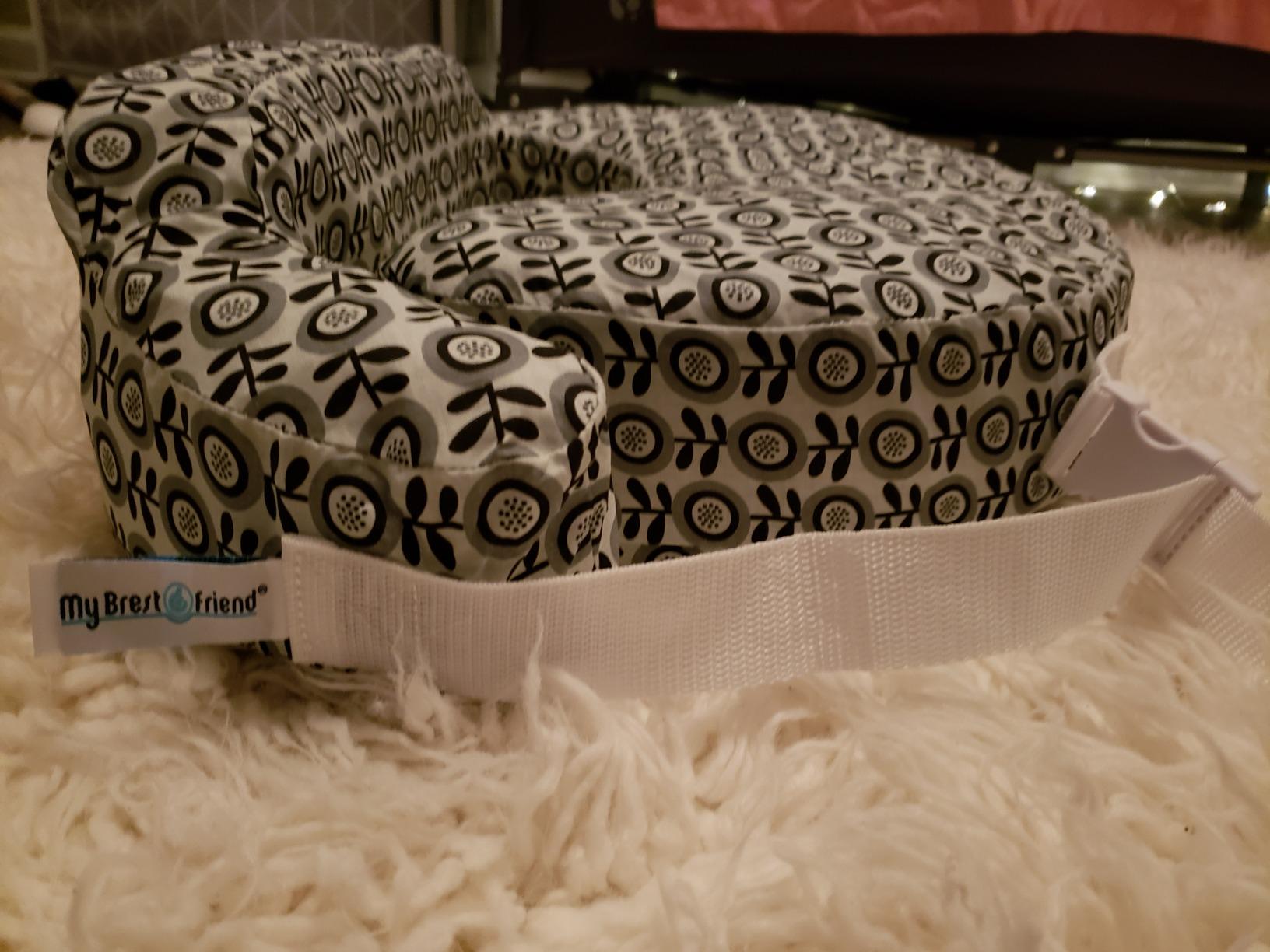 My Brest Friend Original Nursing Pillow Enhanced Ergonomics Essential Breastfeeding Pillow Support For Mom & Baby W/ Convenient Side Pocket, Double Straps & Slipcover, Navy Bluebells customer photo 1