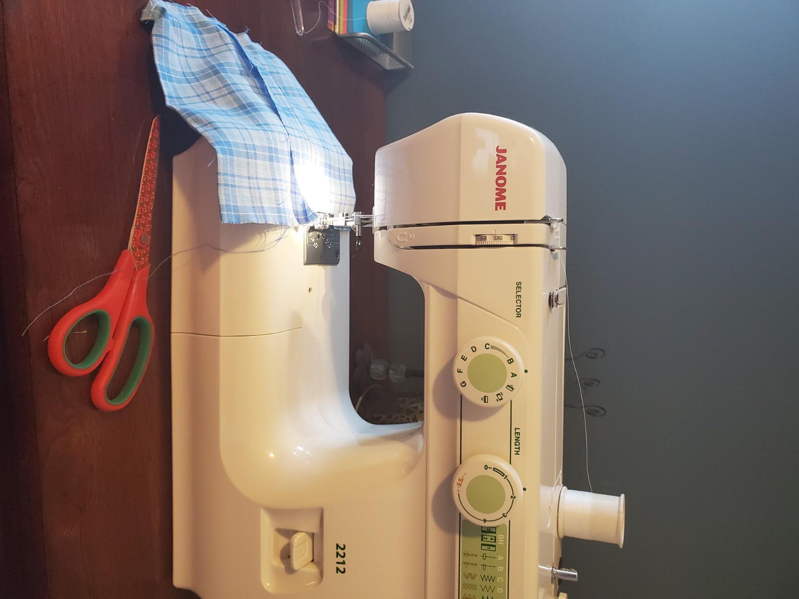 Janome 2212 Front-Loading Sewing Machine with 12 Built-In Stitches customer photo 2