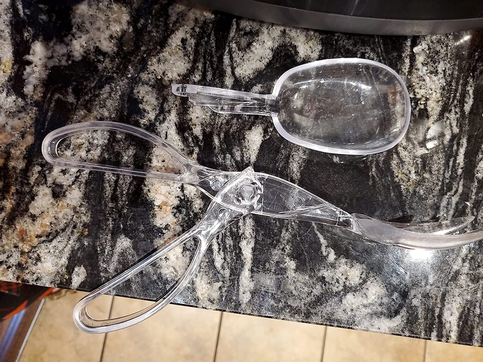 Chef Craft Premium Salad Scissor Tongs, 11.25 inch, Clear customer photo 1