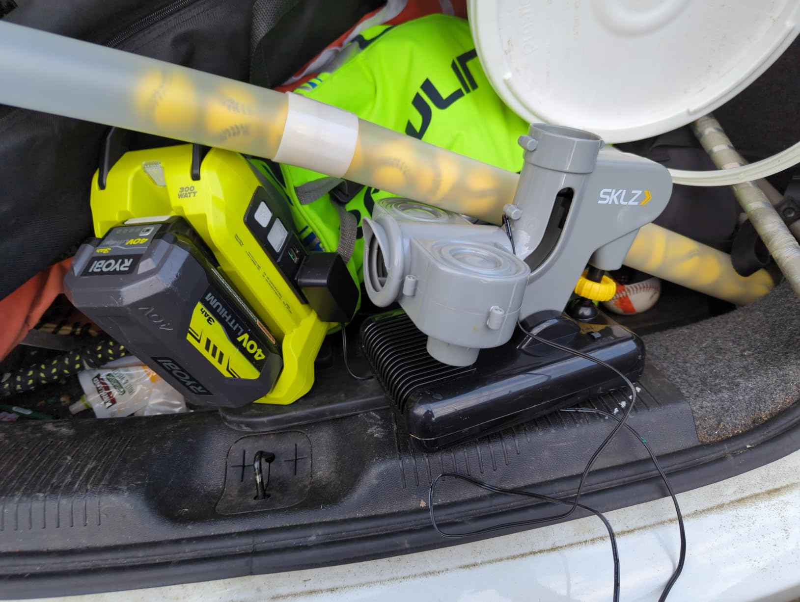 SKLZ Pitching Machine | Improve Your Swing | Ideal for Baseball & Softball Drills | Develops Hitting Power and Fielding Skills | Portable & Easy to Use customer photo 1
