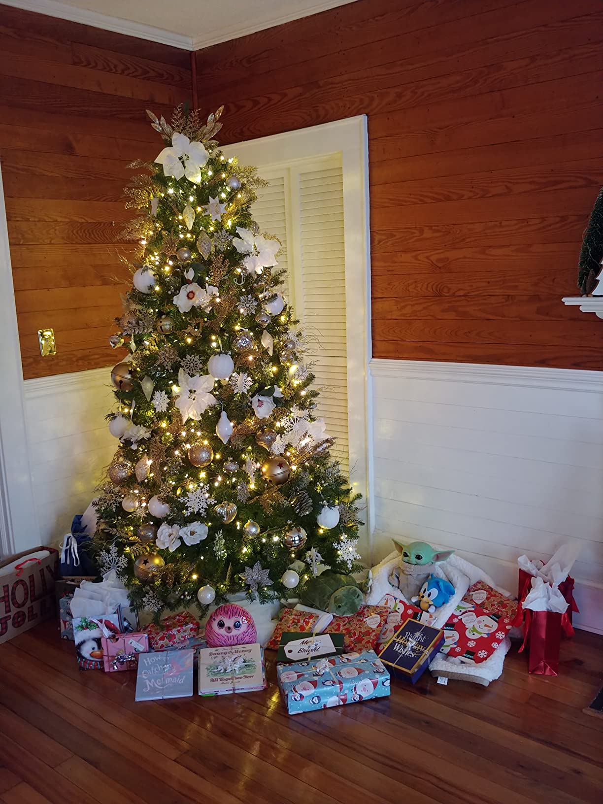 National Tree Company 7.5ft Unlit Dunhill Fir Artificial Christmas Tree customer photo 1
