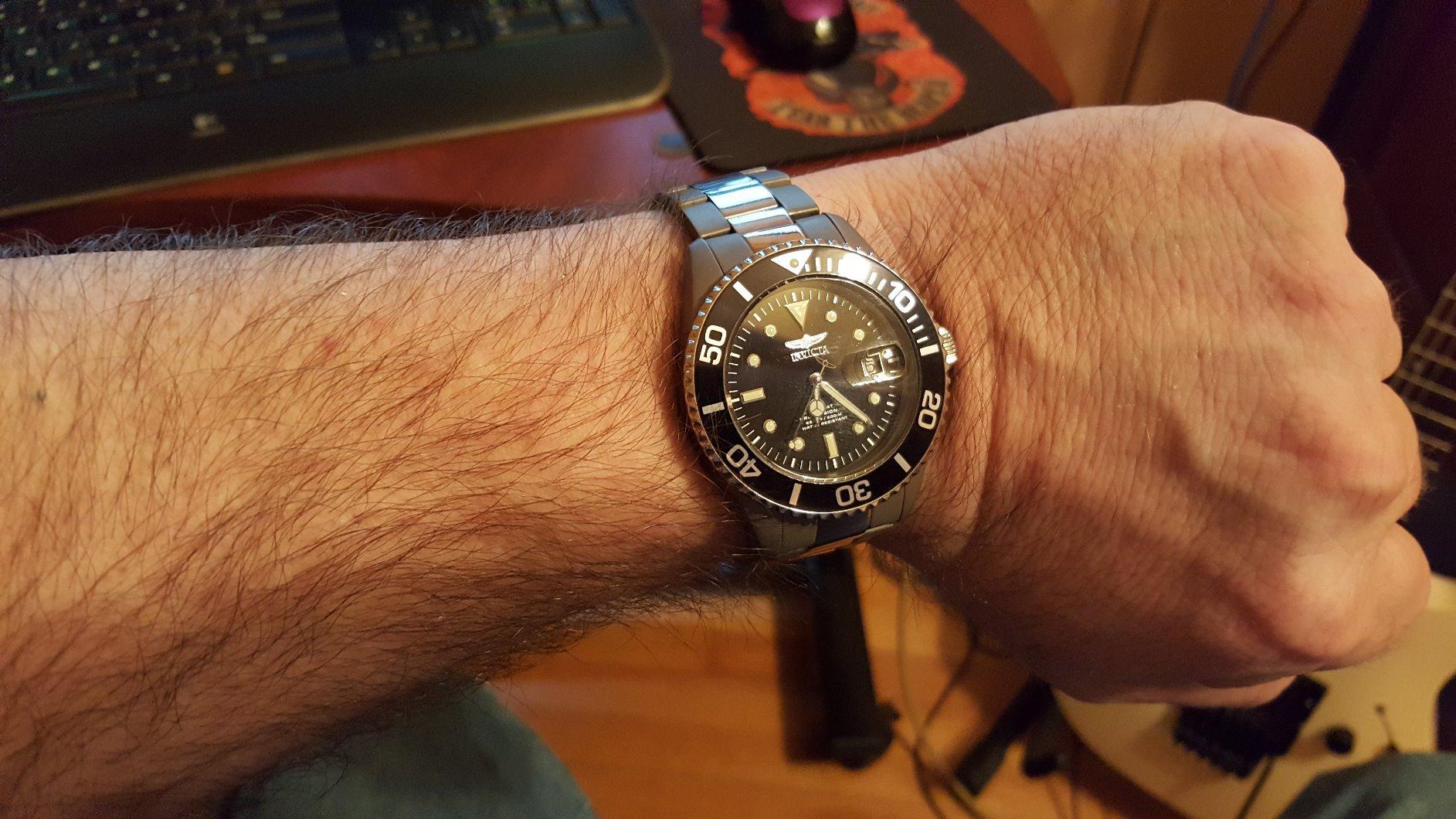 Invicta Men's 0420 Pro Diver Automatic Black Dial Titanium Watch customer photo 2