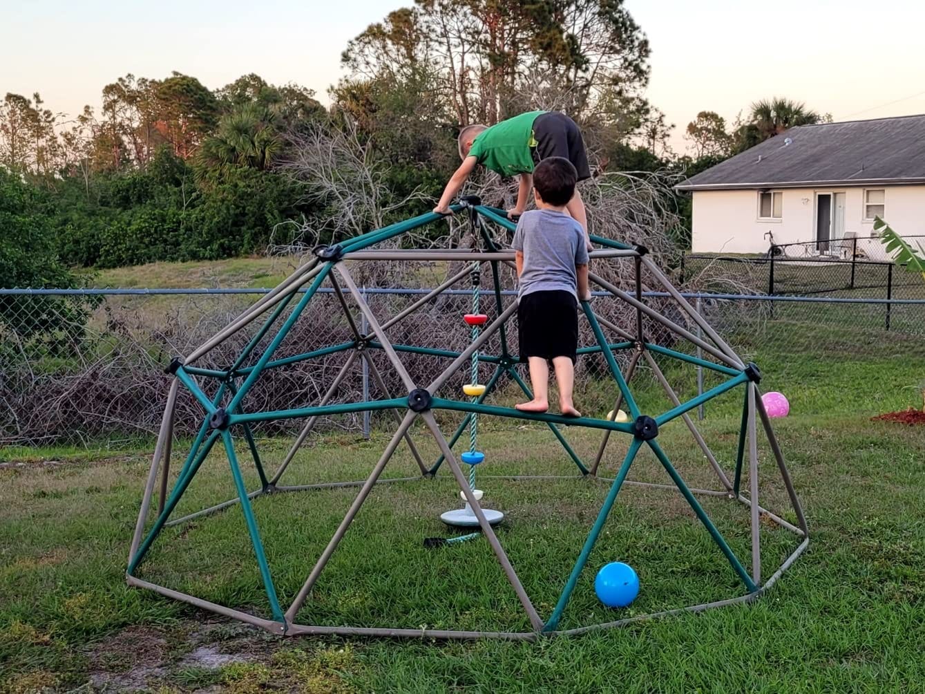 Lifetime Geometric Dome Climber Play Center - Climbing Dome Jungle Gym customer photo 2