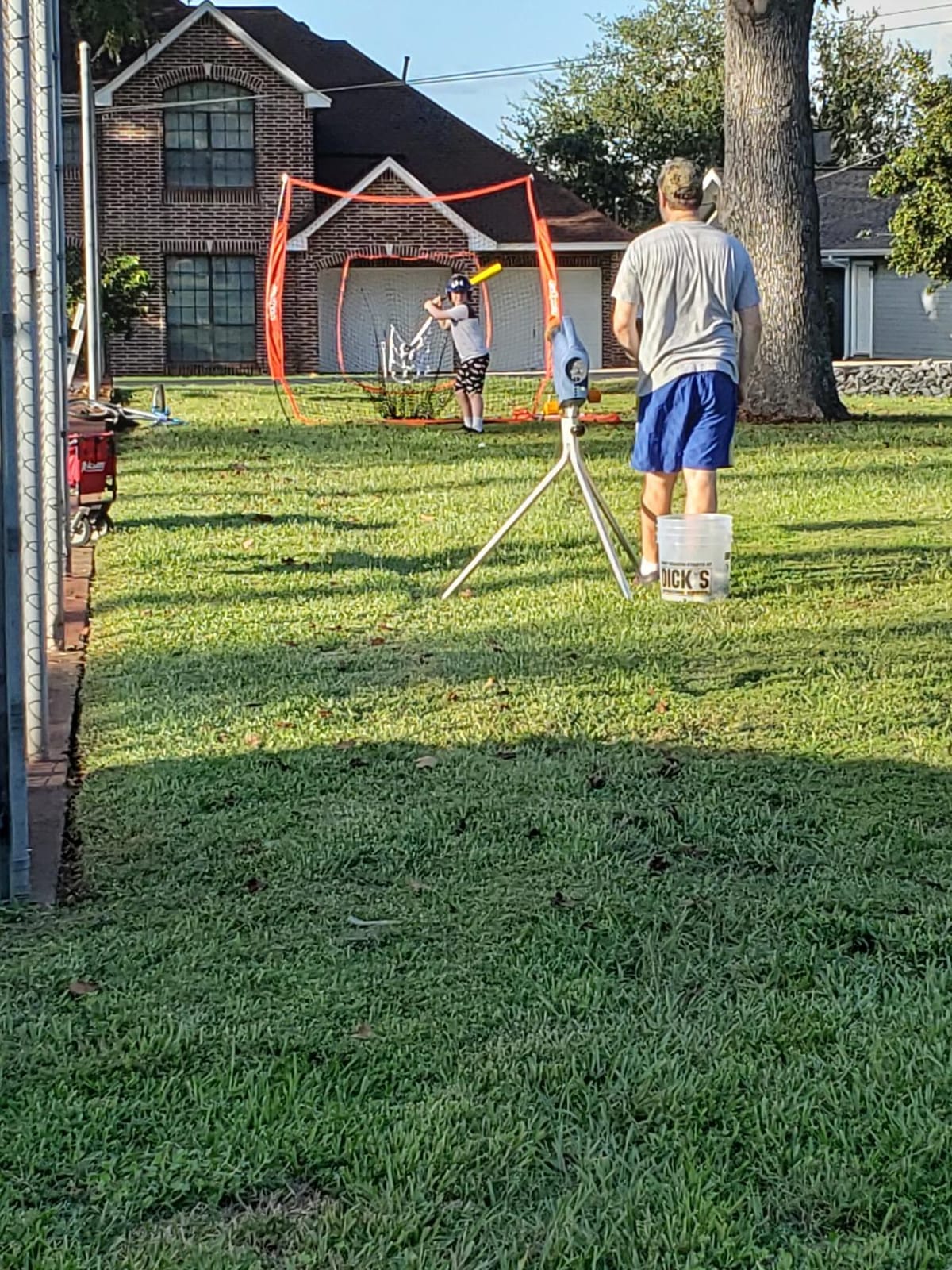 Zooka ZS740 Baseball Pitching Machine - Throws Balls 10-70 MPH- Cordless Battery Powered Pitching Machine for Kids, Youth, Adults - Adjustable Pitching Machine Baseballs - Tall Telescoping Tripod customer photo 1
