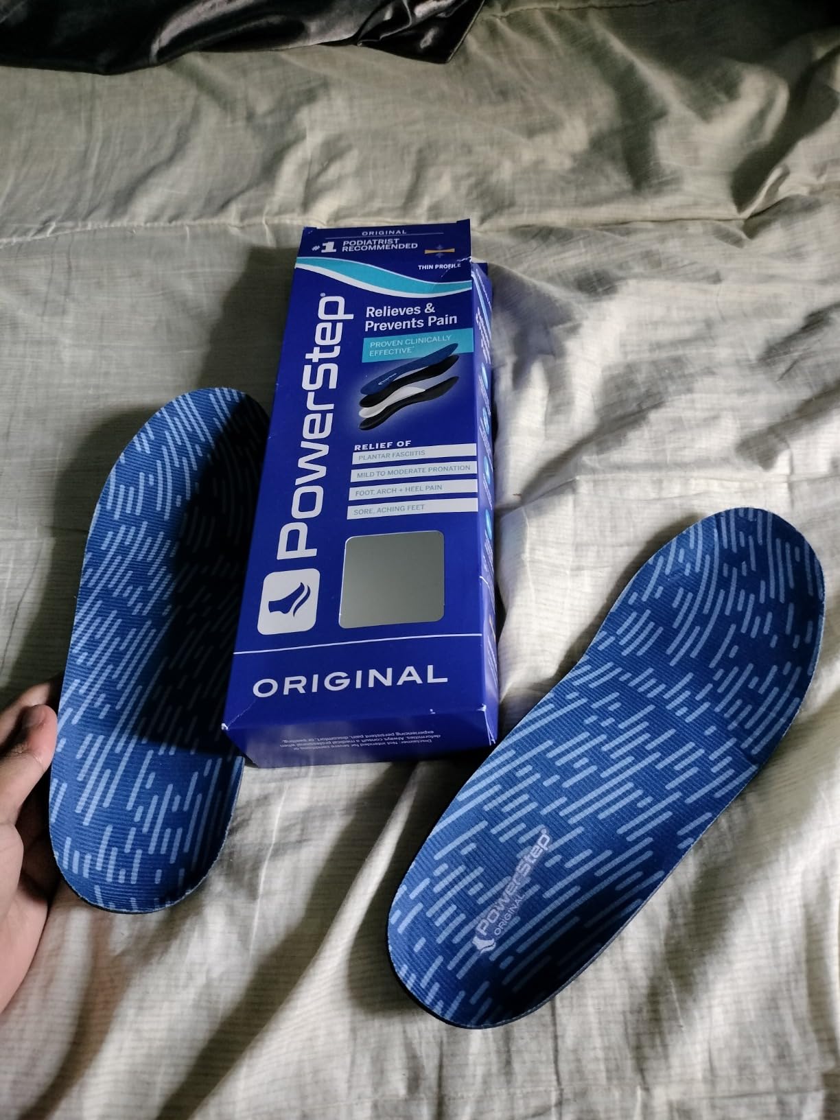 PowerStep Original Insoles, Arch Pain Relief Orthotics, Tight Shoes, Foot Support for Plantar Fasciitis, Mild Pronation, Foot & Arch Support Inserts, Shoe Inserts, Made in the USA (M 10-10.5, F 12) customer photo 2