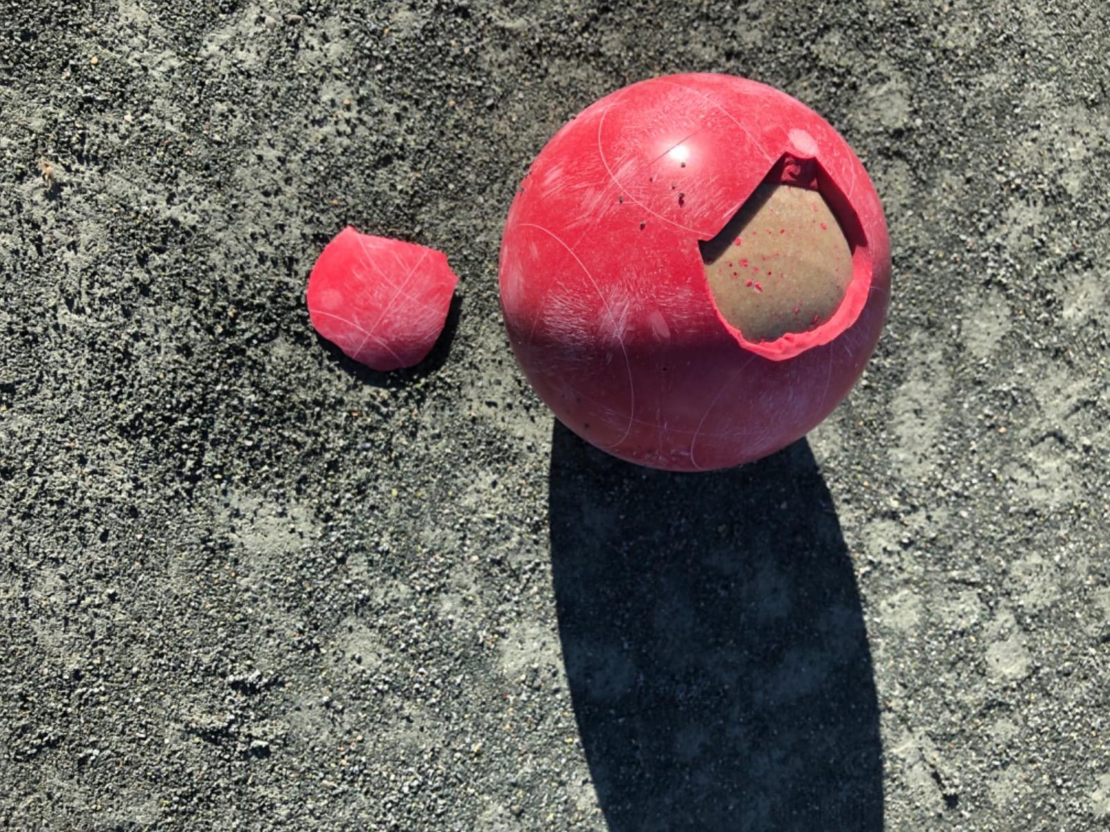 Trademark Games Bocce Ball Set Regulation Size Lawn Game | Includes 4 Red and 4 Green Bocce Balls, Pallino, and Carrying Case, Backyard or Beach Games customer photo 2