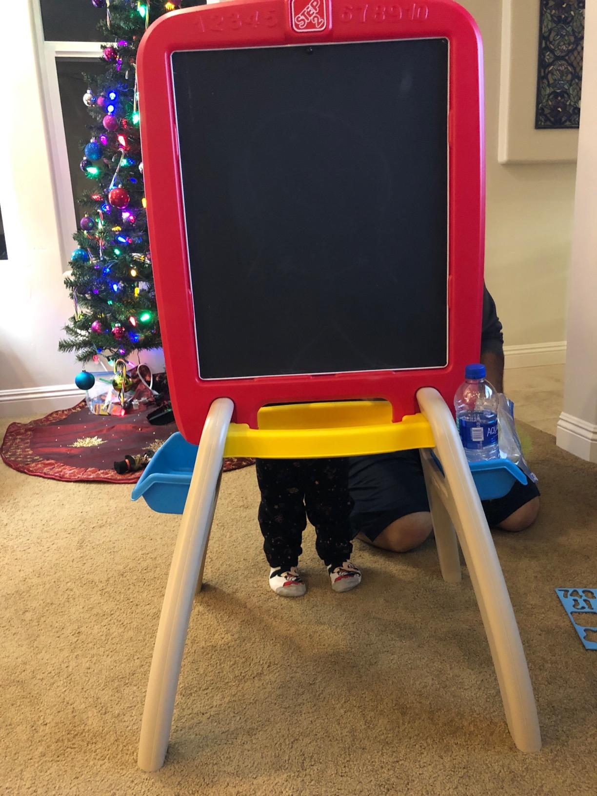 Step2 All Around Easel for Two, Kids Activity Table, Double-Sided Art Board, Made of Durable Plastic, Includes 94-Piece Soft Foam Magnets, For Toddlers 3+ Years Old customer photo 1
