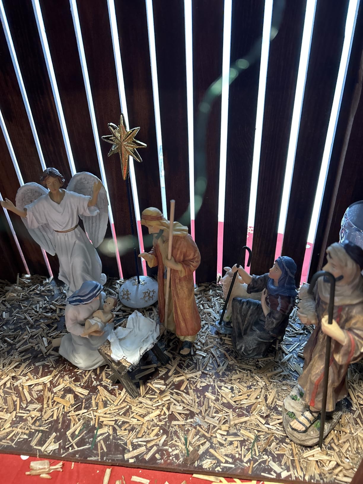 Three Kings Gifts 11-Piece Real Gold Christmas Nativity Scene Set, 10-Inch Scale Polystone Holy Family, Magi Wise Men, Angel, and Shepherds, Complete Holiday Tabletop Creche Figures Display customer photo 2