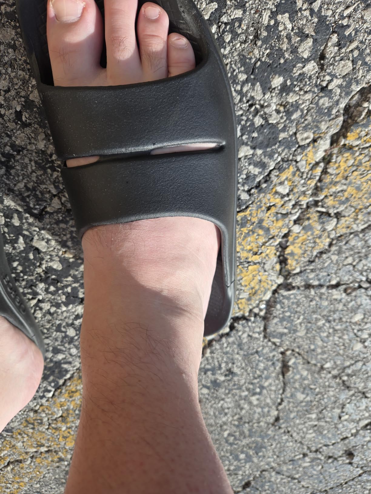 OOFOS OOahh Recovery Slide - Women’s and Men’s customer photo 1
