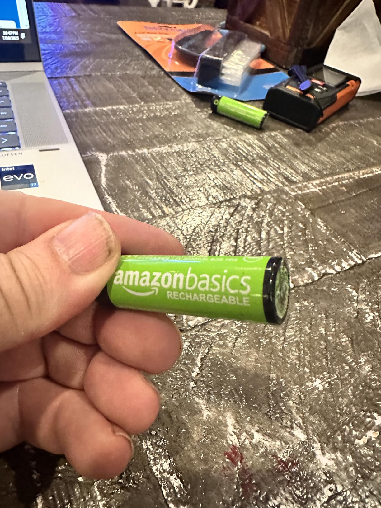 Amazon Basics 8-Pack Rechargeable AA NiMH Batteries, 2000 mAh, 1.2V, Low Self Discharge, Long-Lasting, Pre-Charged, Recharge up to 1000x Times customer photo 2