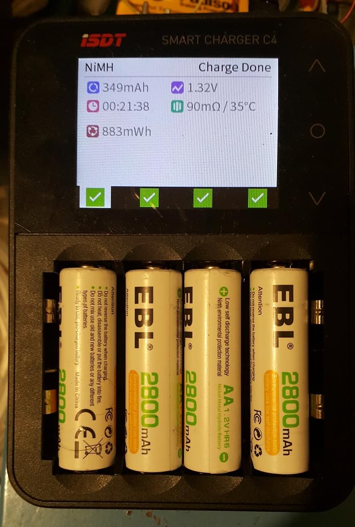EBL Pack of 8 AA Batteries 2800mAh High Capacity Precharged Ni-MH AA Rechargeable Batteries customer photo 1