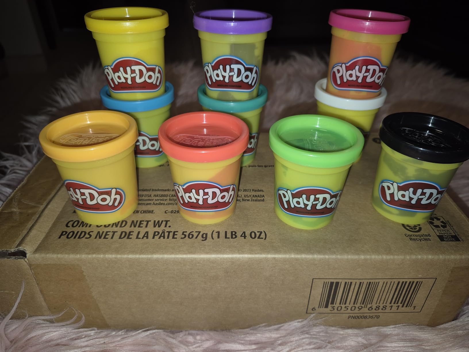 Play Doh Modeling Compound 10-Pack Case of Assorted Colors, Non-Toxic 2 oz. Cans, Back to School Gifts, Prizes, & Party Favors, Preschool Toys for Kids, Ages 2+ (Amazon Exclusive) customer photo 1