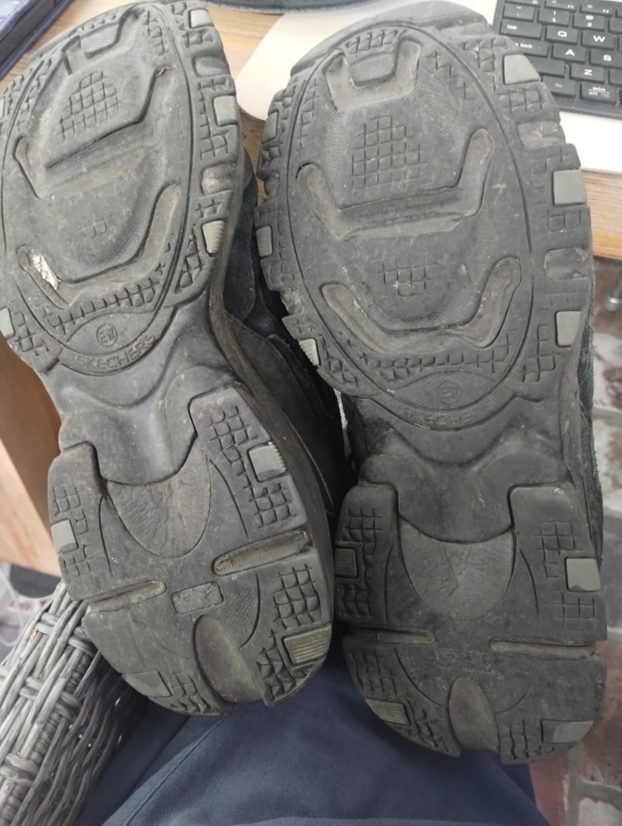 Skechers Men's Vigor 2.0 Trait Memory Foam Sneaker customer photo 1