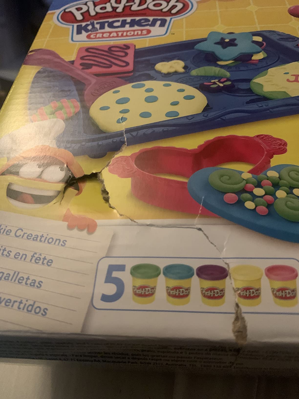 Play-Doh Kitchen Creations Cookie Creations Playset, Kids Arts & Crafts Set, Preschool Play Food Toys, Easter Gifts for Girls & Boys, Ages 3+ (Amazon Exclusive) customer photo 2