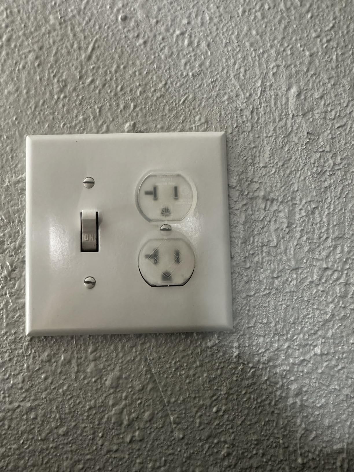 Power Gear Electrical Outlet Baby Proof Covers, 30 Pack, Clear customer photo 2