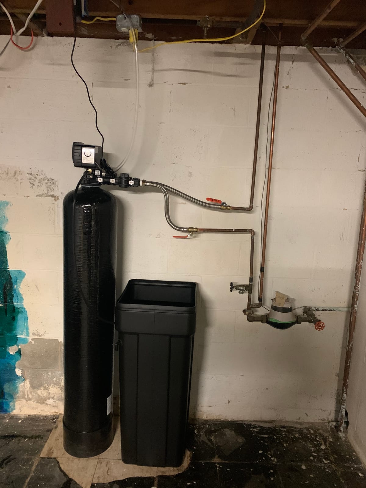 Fleck 5600 SXT Whole House Water Softener, 48,000 Grains, Black | Ships Loaded With Resin In Tank customer photo 2