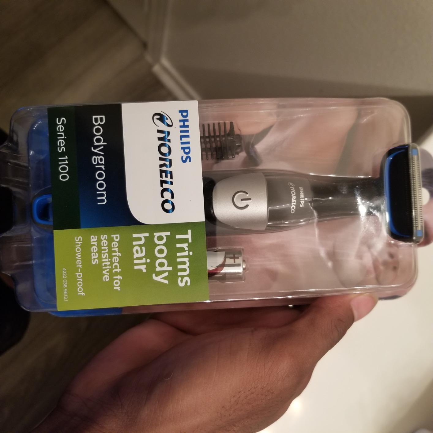 Philips Norelco Bodygroom Series 1100, BG1026/60, Showerproof Body Hair Trimmer and Groomer for Men customer photo 1