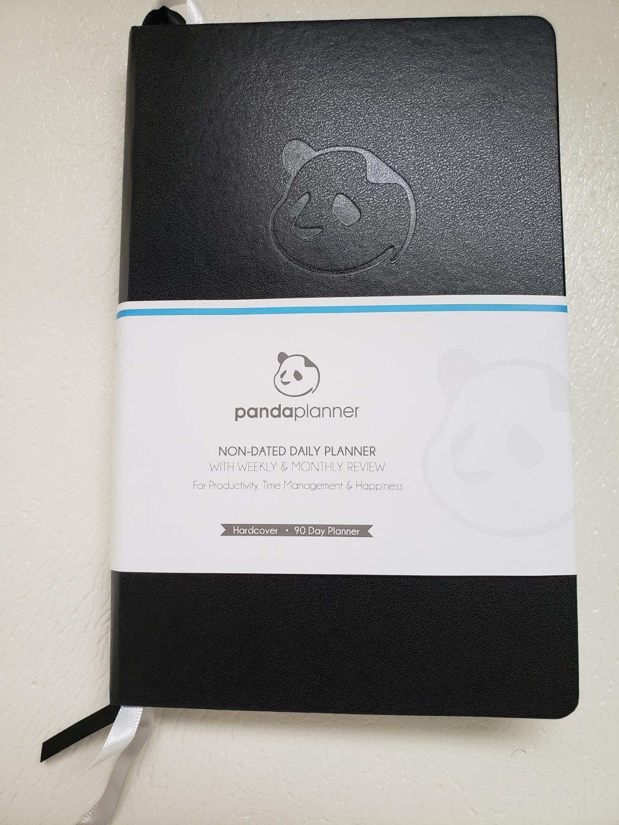 Panda Planner Classic A5 Undated Daily Planner 2026-2027, 8.25 x 5.75 Black customer photo 1