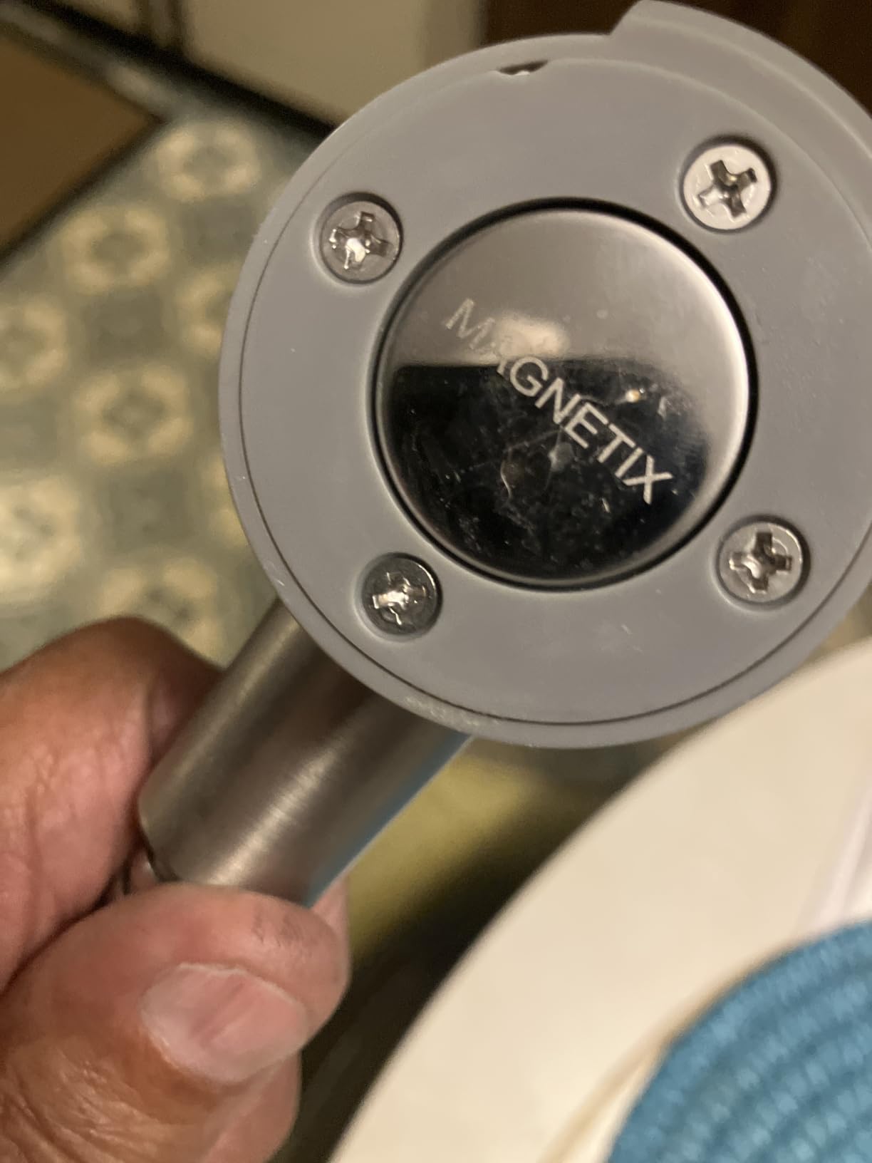 Moen Engage Spot Resist Brushed Nickel Six-Function 5.5-Inch Removable Handheld Showerhead with Magnetic Docking System, 26112SRN customer photo 2
