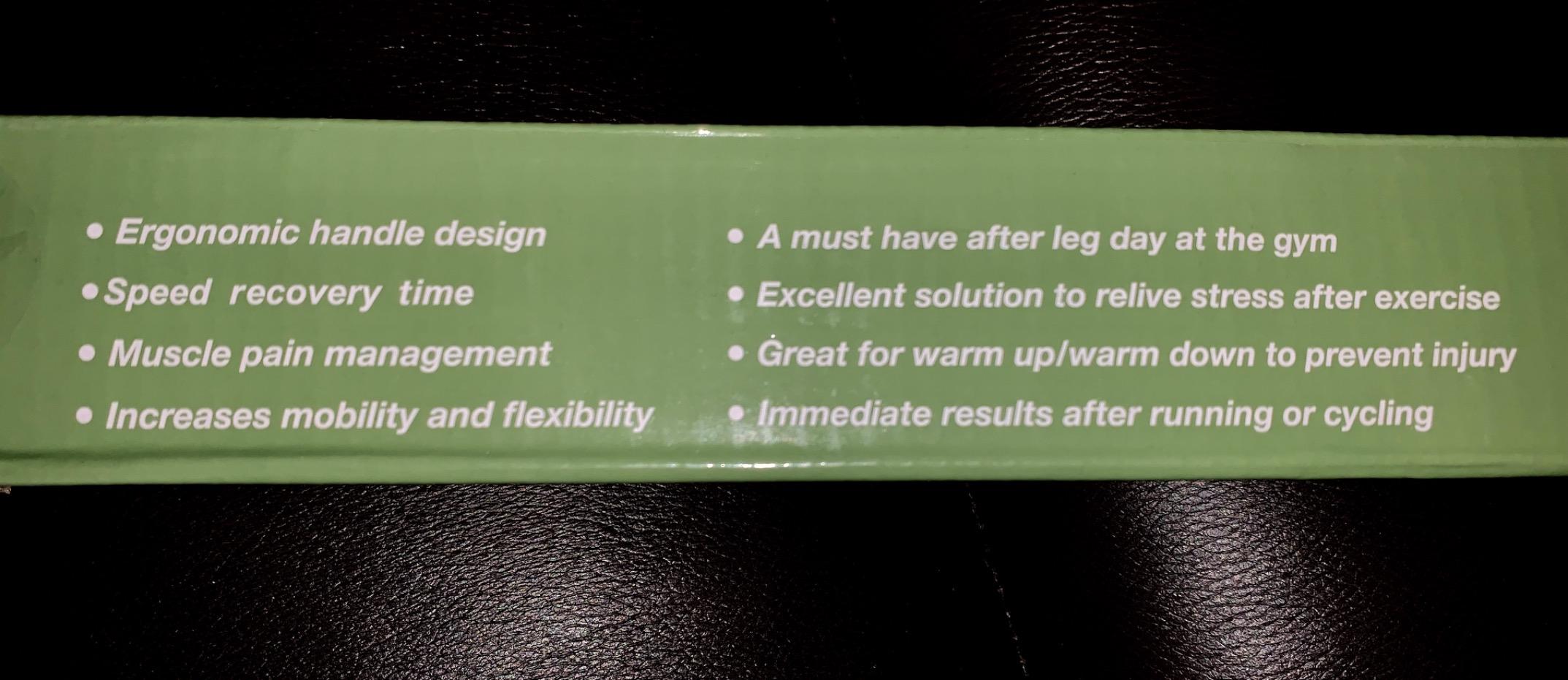 Idson Muscle Roller Stick for Athletes- Body Massage Sticks Tools Massager for Relief Muscle Soreness,Cramping and Tightness,Help Legs and Back Recovery,Black Green customer photo 1