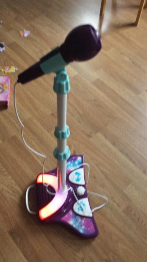 Little Pretender Kids Karaoke Machine, 2 Mics, Adjustable Stand & Lights customer photo 1