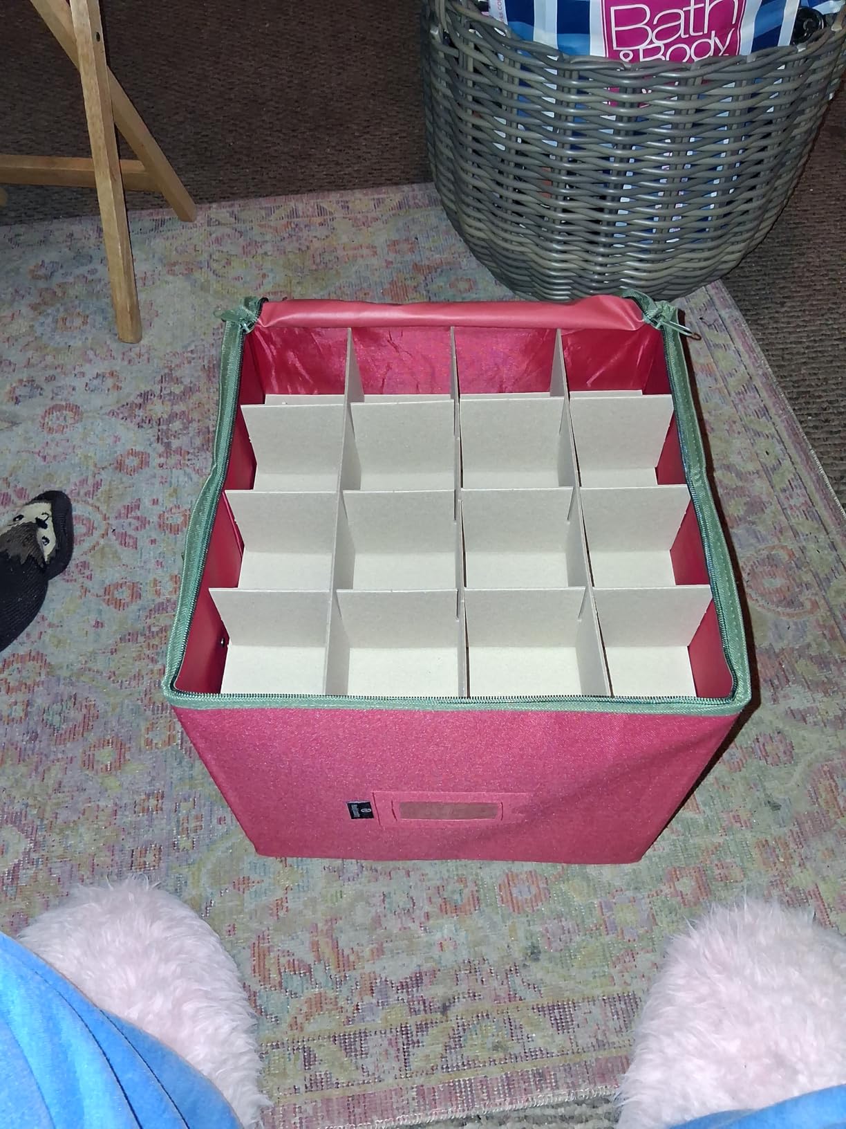 Handy Laundry, Christmas Ornament Storage, Stores up to 64 Holiday Ornament, Adjustable Dividers, Zippered Top, Two Handles Attractive Storage Box Keeps Decorations Clean & Dry for Next Season, Green customer photo 1