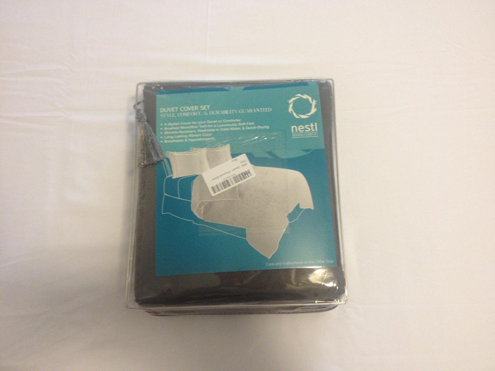 Nestl White Duvet Cover Queen Size - Soft Double Brushed Queen Duvet Cover Set, 3 Piece, with Button Closure, 1 Duvet Cover 90x90 inches and 2 Pillow Shams customer photo 2