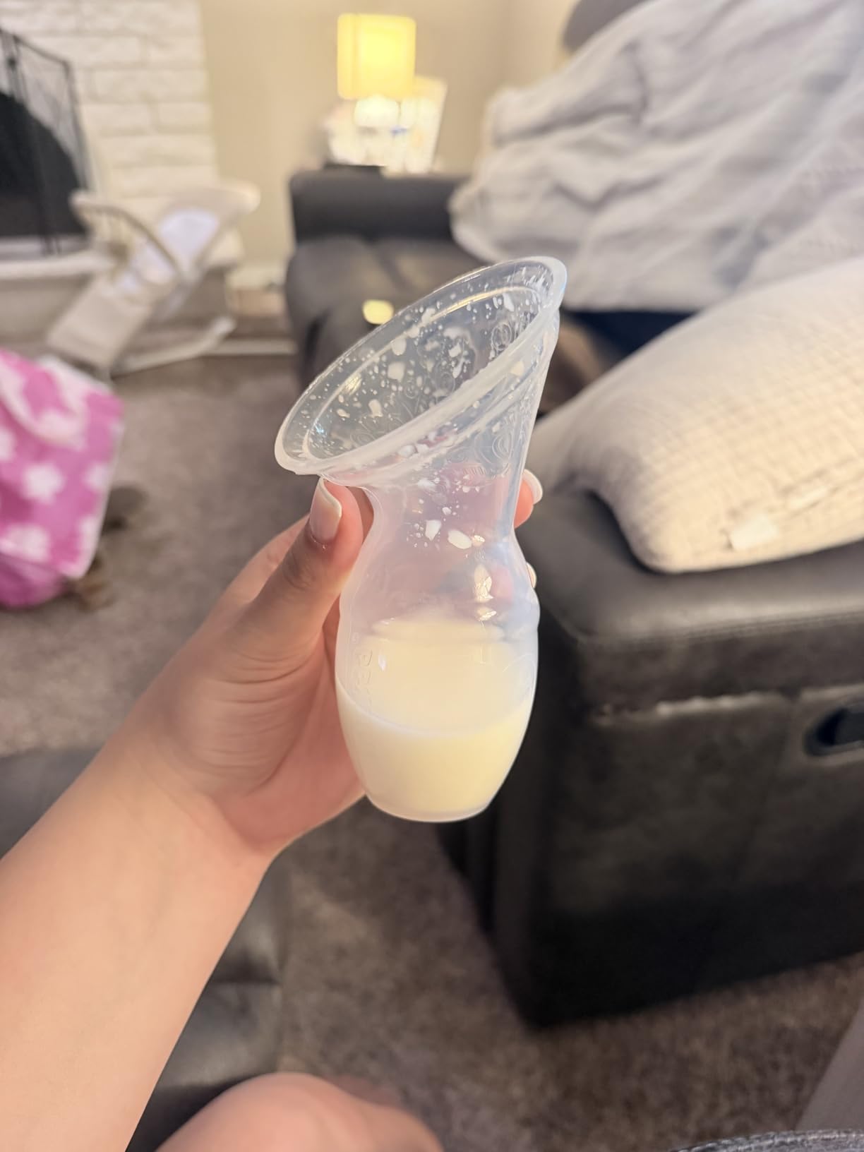 Haakaa Silicone Breastfeeding Manual Breast Pump Milk Pump 100% Food Grade Silicone BPA PVC and Phthalate Free | 4 oz Capacity customer photo 2