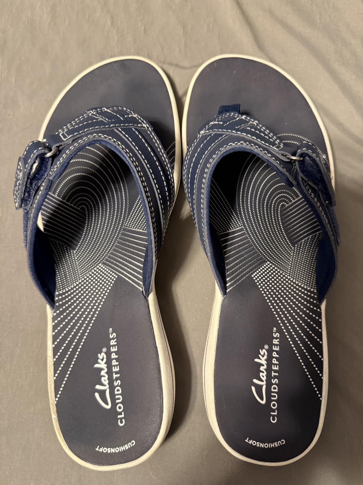Clarks Women's Breeze Sea Flip-Flop customer photo 1