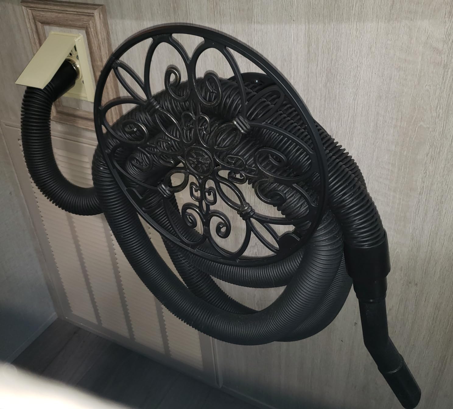 HP Products 9880 Dirt Devil Central Vacuum System customer photo 2