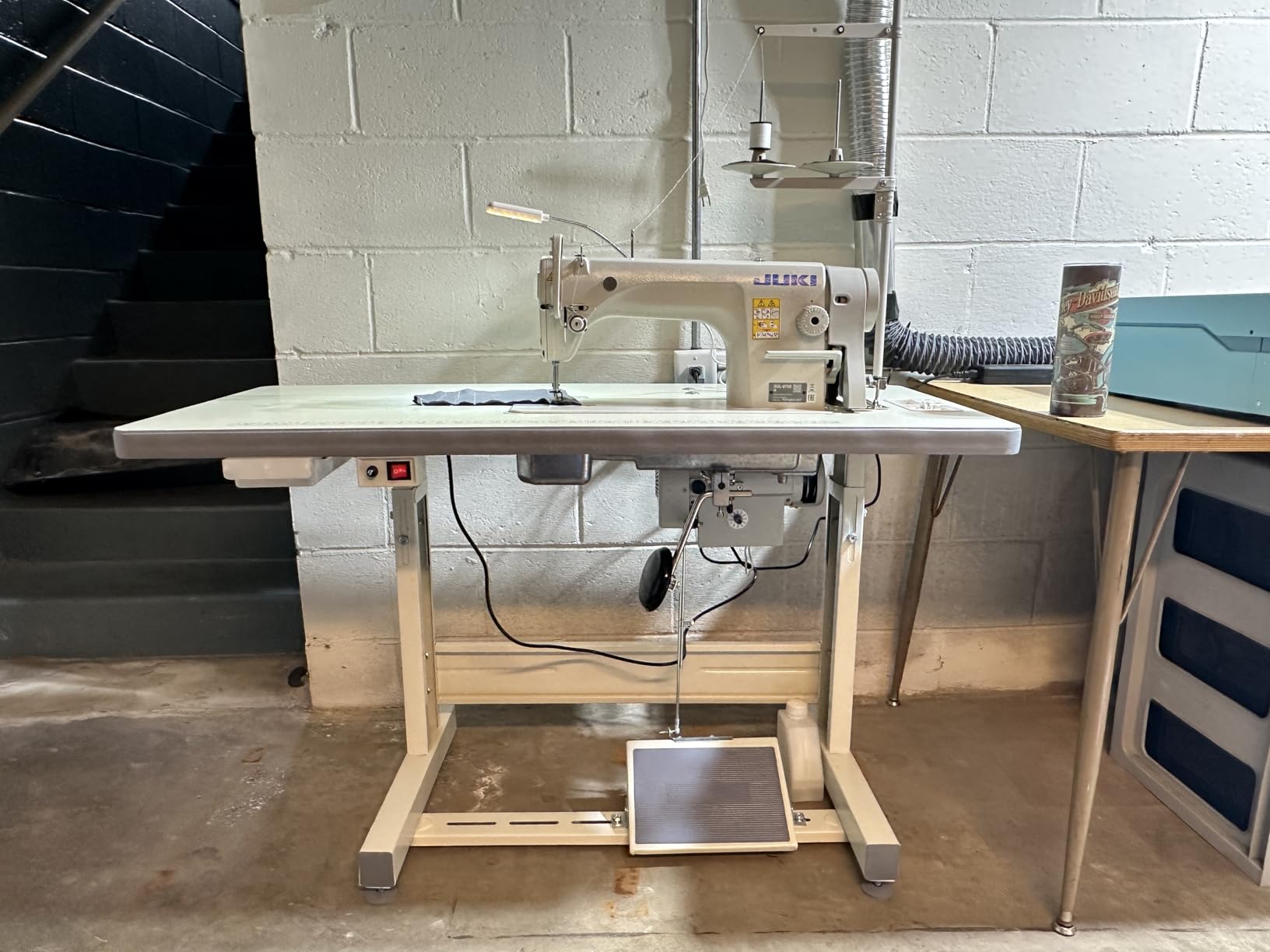 Juki DDL-8700-H Industrial Straight Stitch Sewing Machine, K.D table & Servo Motor DIY customer photo 1