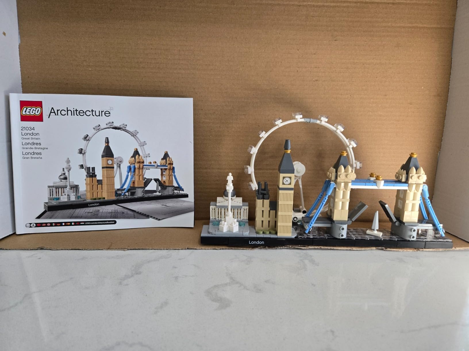 LEGO Architecture London Skyline Collection 21034 Building Set Model Kit and Gift for Kids and Adults (468 pieces) customer photo 2