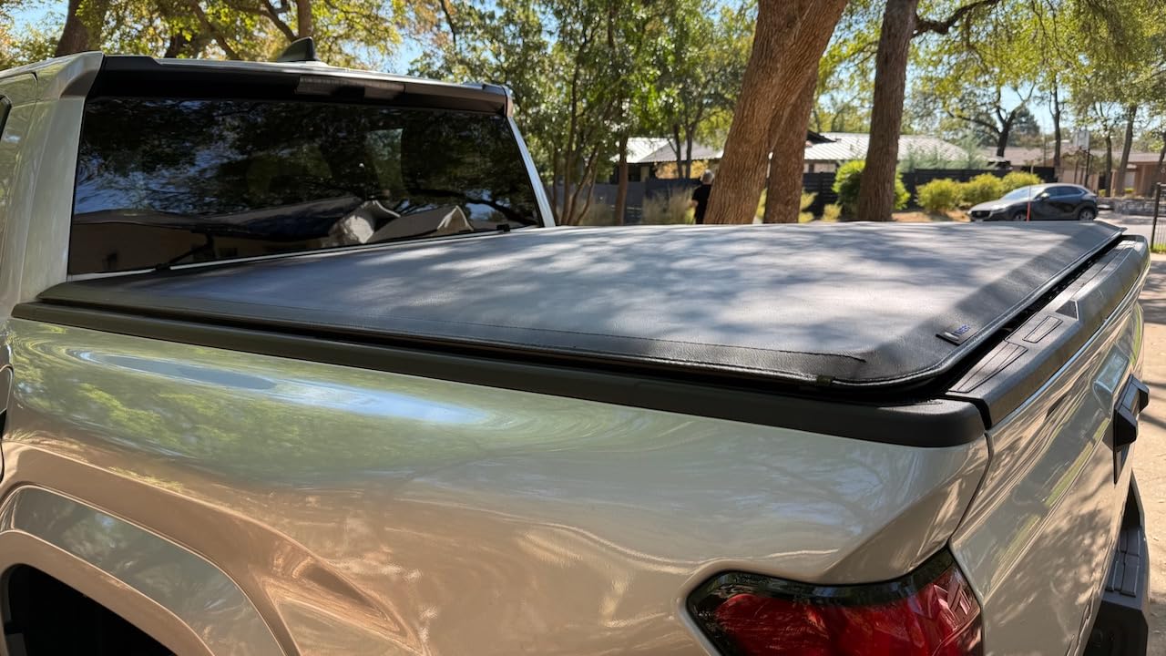 Tyger Auto T1 Soft Roll-up Truck Bed Tonneau Cover Compatible with 2016-2023 Toyota Tacoma | 5' (60
