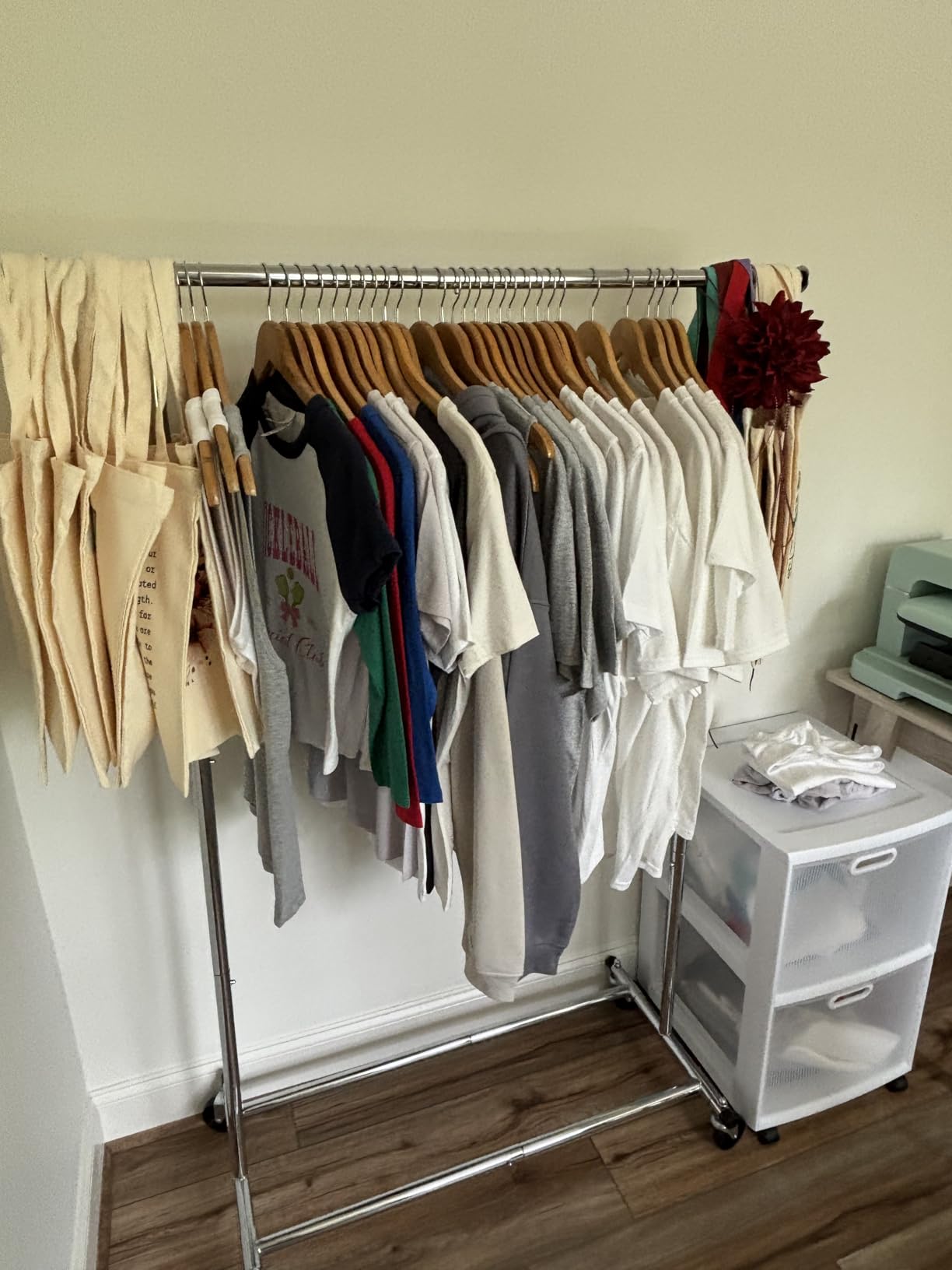 Simple Houseware Heavy Duty Clothing Garment Rack, Chrome customer photo 1