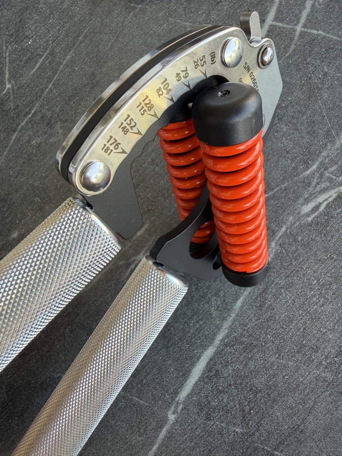 GD IRON GRIP Grip Strength Trainer Hand Gripper Forearm Strengthener Metal customer photo 2