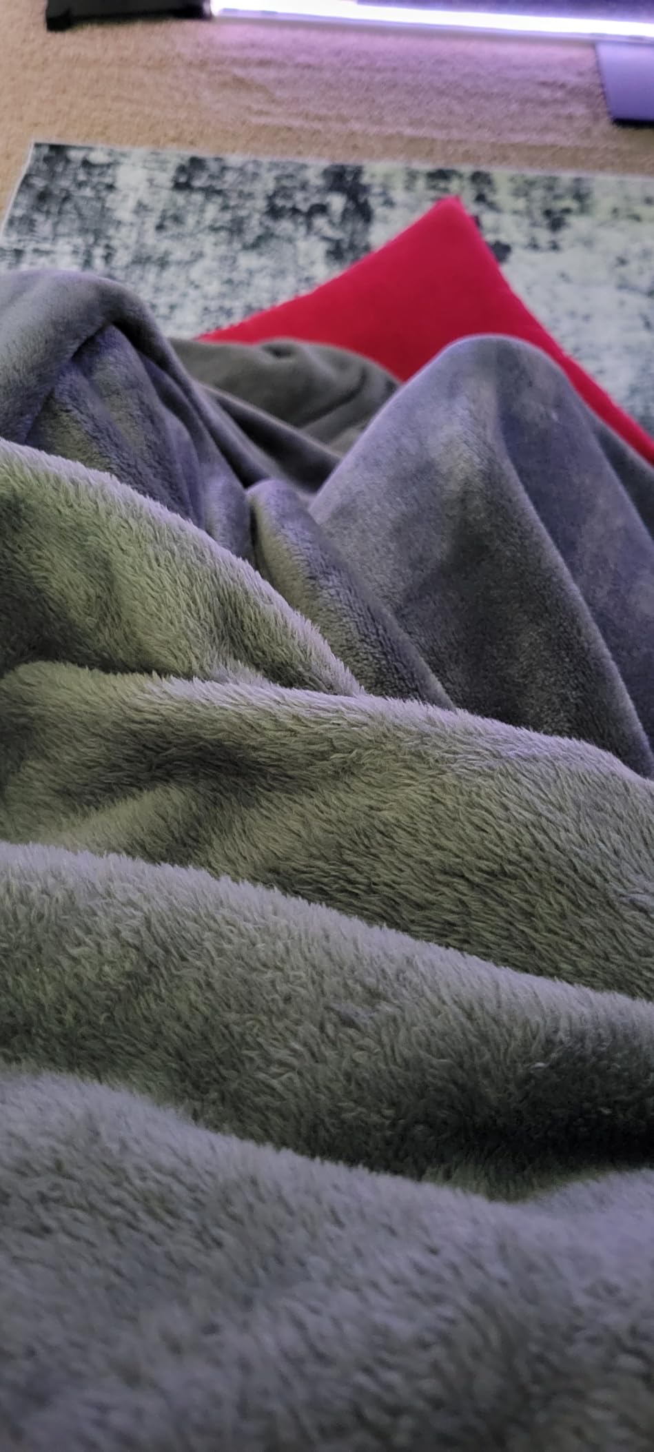 Utopia Bedding Ultra Soft Fleece Bed Blanket Throw Size Grey (50x60 Inches) | Microfiber Plush Warm Lightweight Breathable Cozy Blanket Anti-Static, All Season Use, Gift for Women and Men customer photo 1
