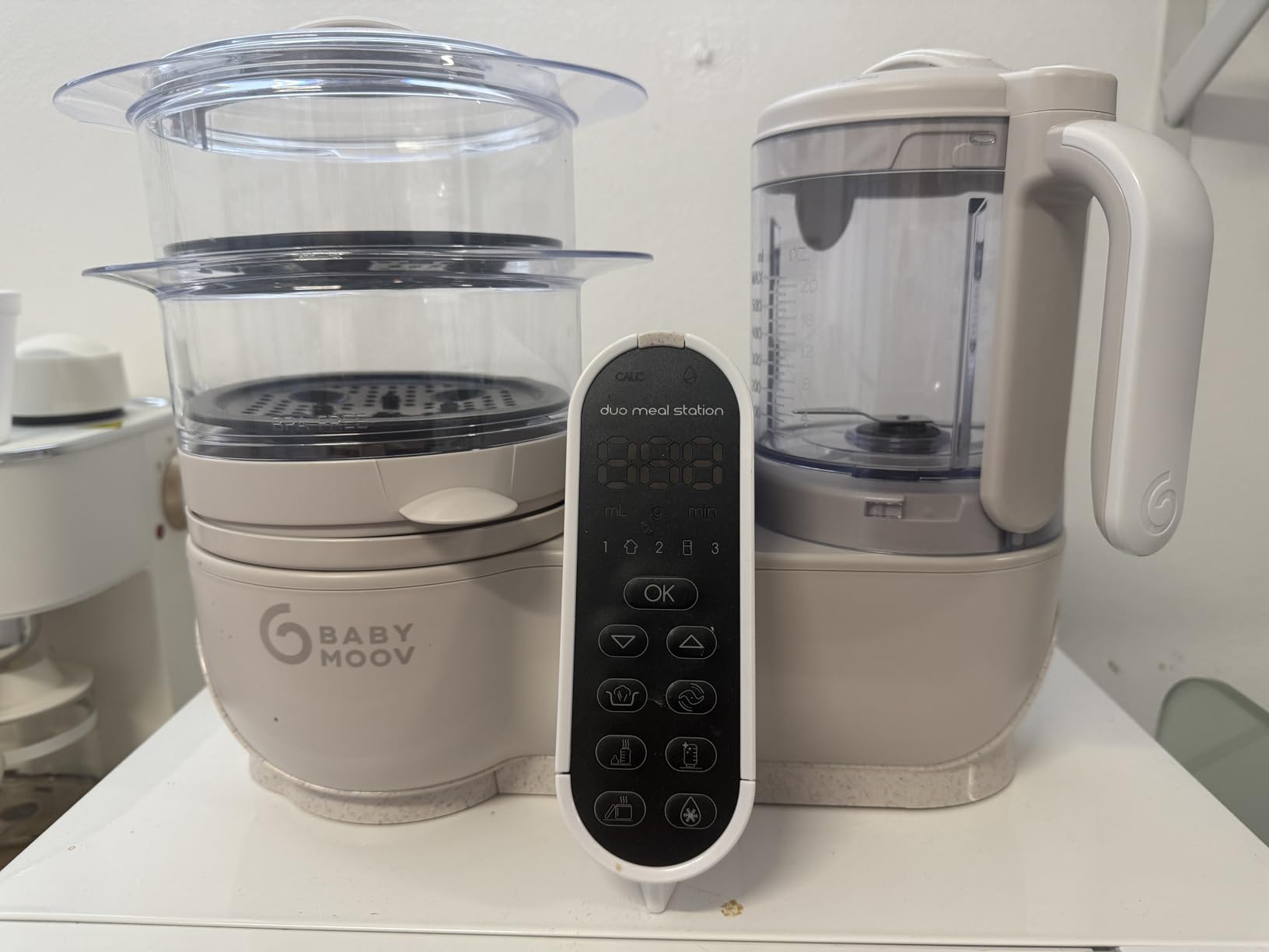 Babymoov Duo Meal Station: 6-in-1 Baby Food Maker | Steams, Blends, Warms, Defrosts, Sterilizes, and More | 74oz | LDC Control Panel | BPA-Free | Dishwasher Safe | Nutritionist Approved customer photo 1