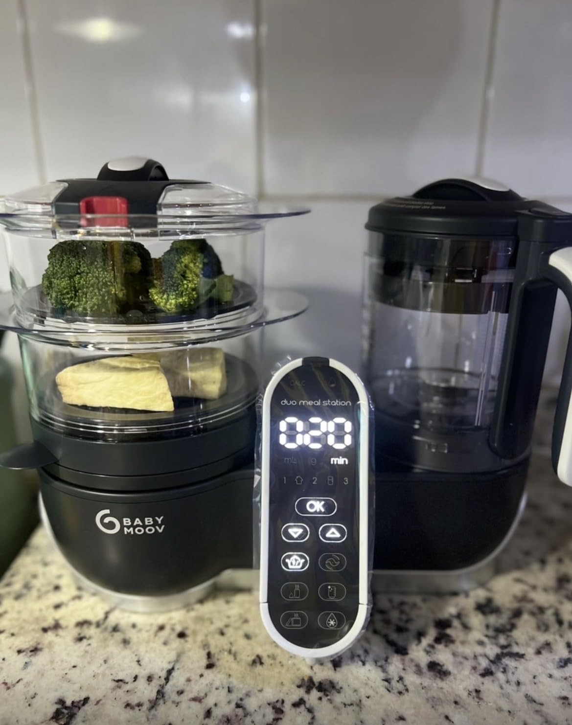 Babymoov Duo Meal Station: 6-in-1 Baby Food Maker | Steams, Blends, Warms, Defrosts, Sterilizes, and More | 74oz | LDC Control Panel | BPA-Free | Dishwasher Safe | Nutritionist Approved customer photo 2