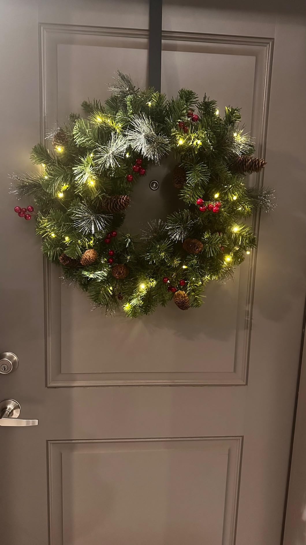 National Tree Company 30in Pre-Lit Crestwood Spruce Christmas Wreath customer photo 1