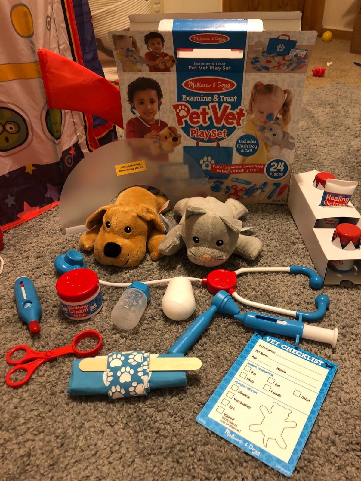 Melissa & Doug Examine and Treat Pet Vet Play Set, 24-Piece Animal Doctor Playset with Dog & Cat Plushies, Pet Doctor Kit & Accessories, Preschool Toys for Girls & Boys Ages 3+ customer photo 2