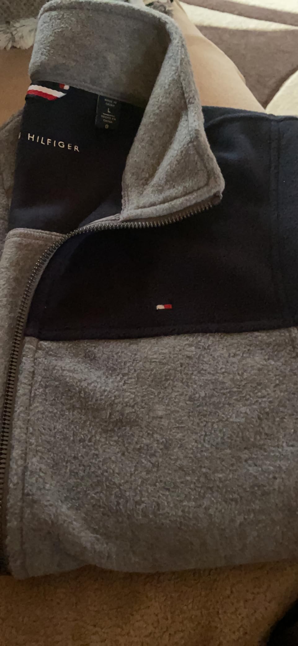 Tommy Hilfiger Men's Lightweight Polar Fleece Vest customer photo 2
