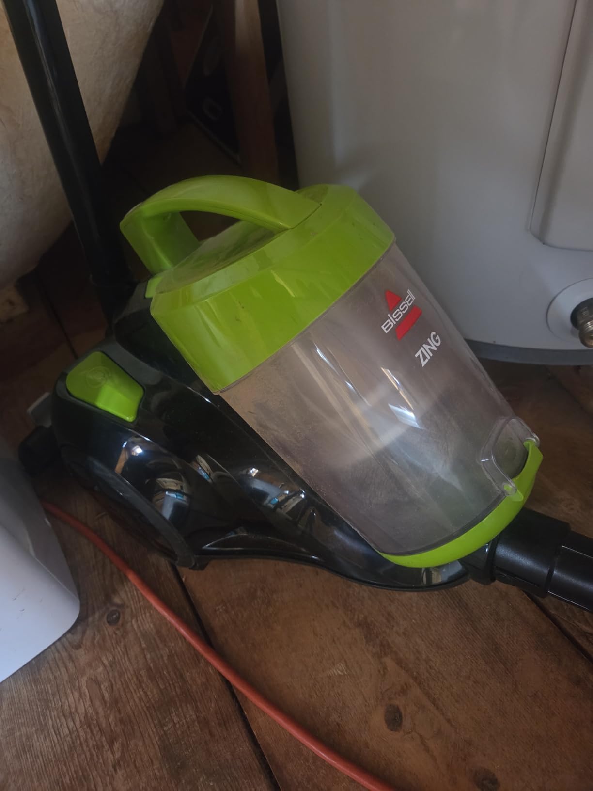 Bissell 2156A Zing Canister Bagless Vacuum customer photo 2