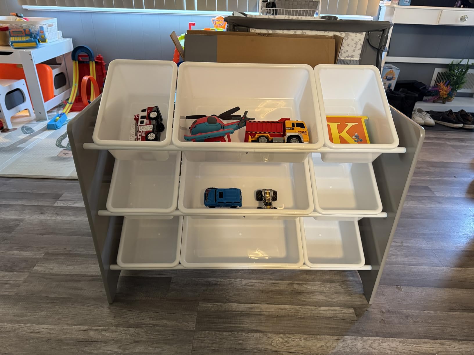 Delta Children MySize 9 Bin Plastic Toy Organizer - Greenguard Gold Certified, Grey customer photo 1