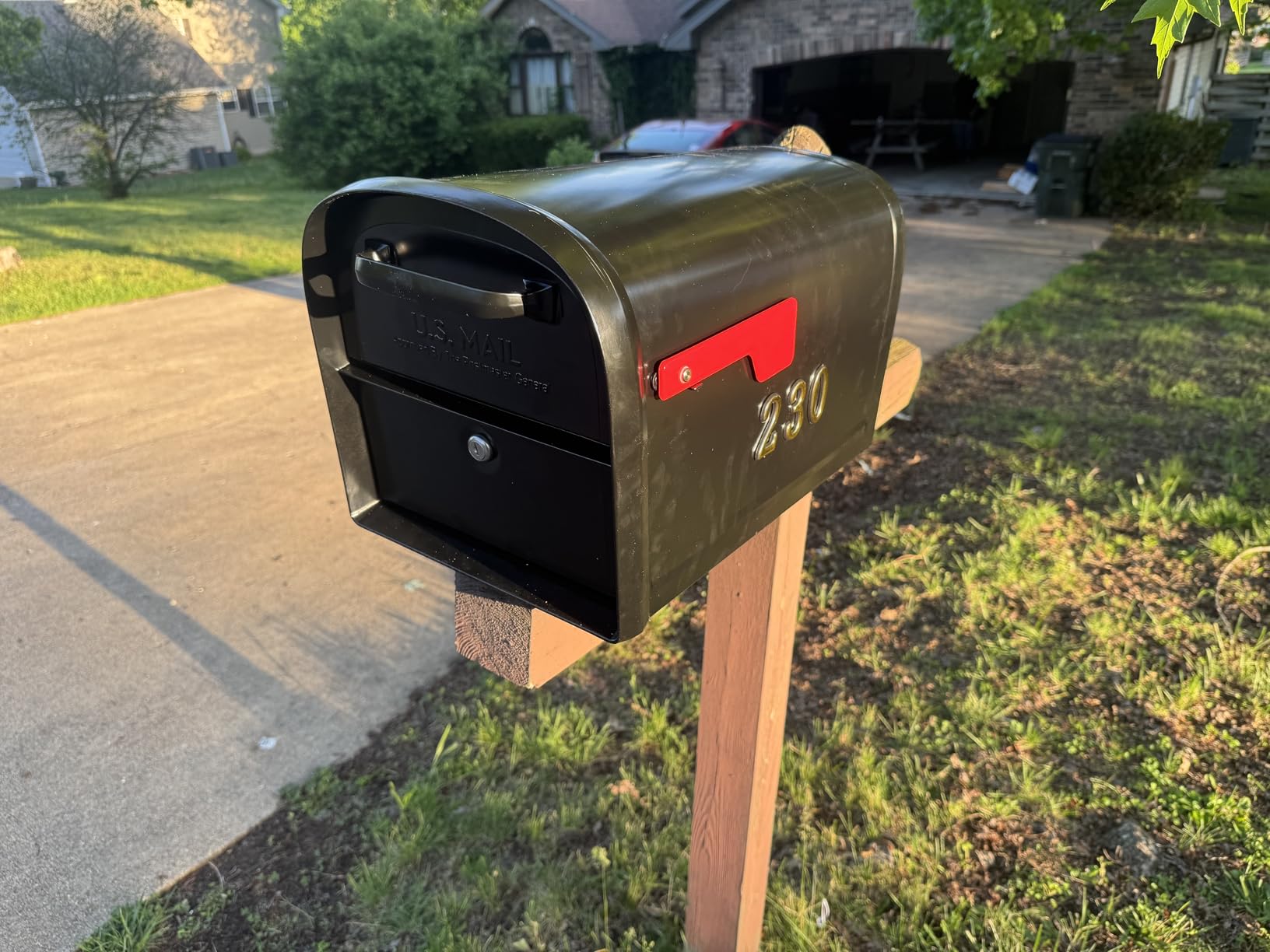 Architectural Mailboxes 6300B-10 Oasis 360 Locking Parcel Mailbox, Extra Large, Black, 6300B-10 customer photo 1