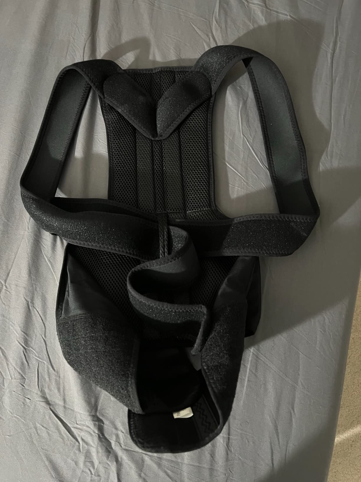 DIANMEI Back Brace Posture Corrector for Women and Men, Back Braces for Upper and Lower Back Pain Relief, Adjustable and Fully Back Support Improve Posture and Lumbar Support(M, 30